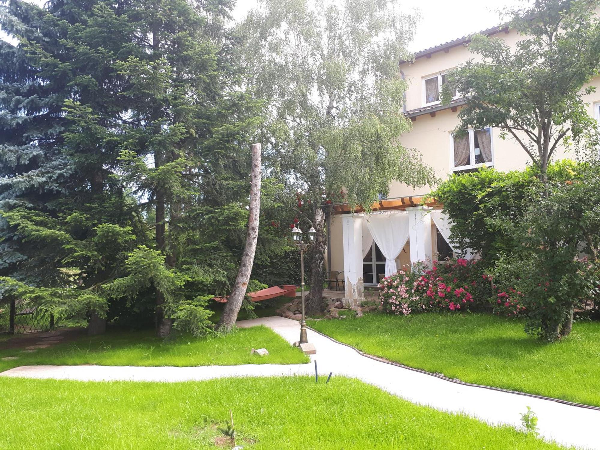 Mediterran Hotel Juwel Karlstein am Main Exteriör bild